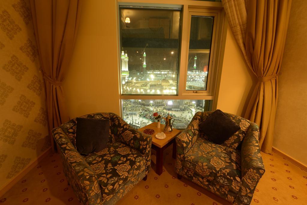 Retaj Al Bayt Suites Mekka Rum bild